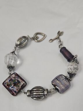 BEADED Bracelet Approx 9-9.5" Toggle
